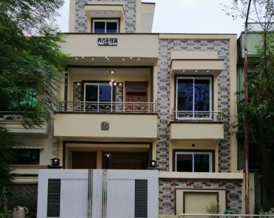 25*40 nice house for sale near markaz G13-1 islamabad ideal location