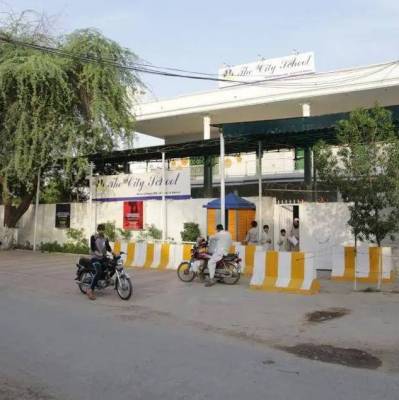 4 KANAL 13 MARLA COMMERCIAL BUILDING FOR SALE Kasur