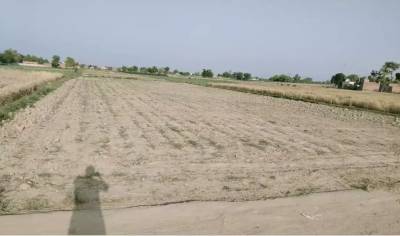 Property sale near Akbar Road Okara.. 