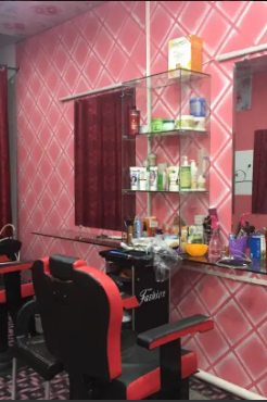 Beauty Saloon plus ladies Jim for sale jhelum