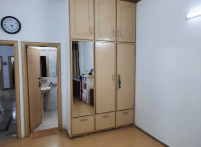 12 Marla Slightly Used House for Sale In Lahore