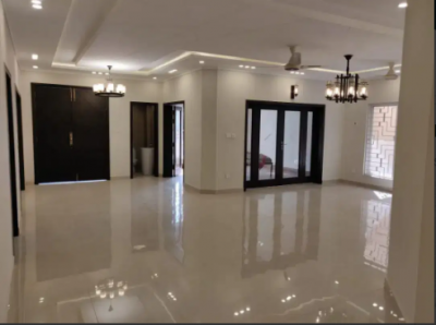 1 kanal Brand new luxurious house available for sale