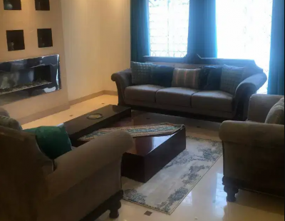 Weekly Daily Basis One kanal FULL Furnished house in Lahore