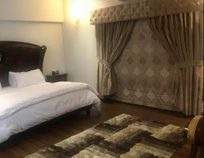 Weekly Daily Basis One kanal FULL Furnished house in Lahore