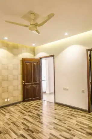 10 Marla House For Sale In Lahore